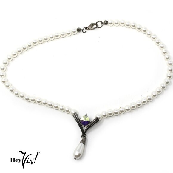 Vintage Faux Pearl Necklace w Center Rhinestone Pearl Drop - 15" Choker - Picture 2 of 5